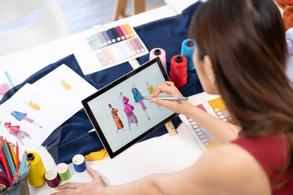 How to Become a Clothing Designer